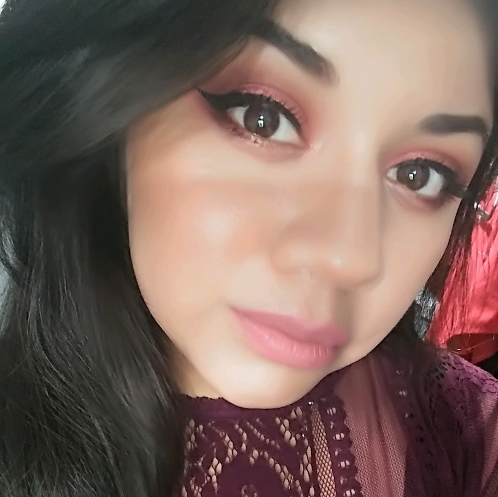 Meet your Posher, Veronica